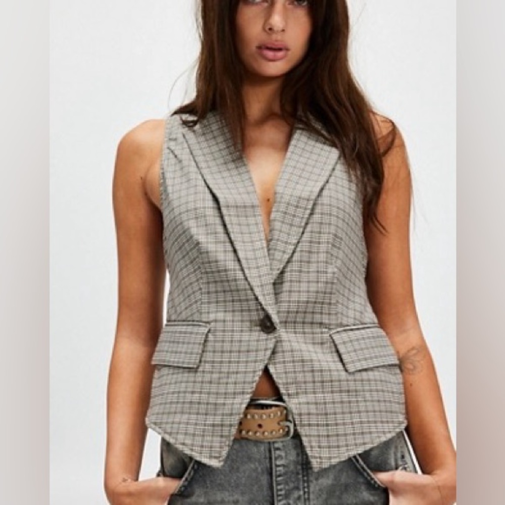Free People Amber Belted Vest - Sage Combo